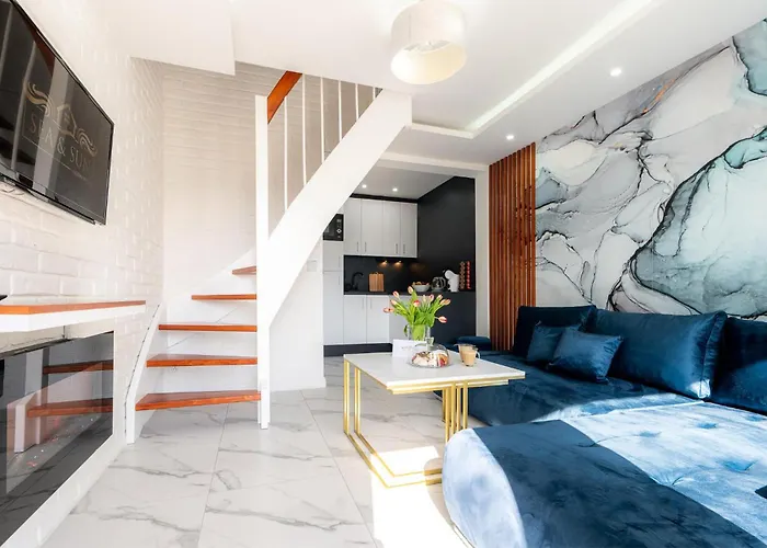 2 Bedroom Amazing In Sarbinowo